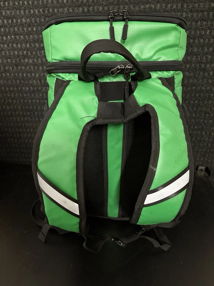 Mochila refrigeradora Oregon Ducks verde amarilla 26 latas NCAA abrebotellas picnic Foto 4 de 4