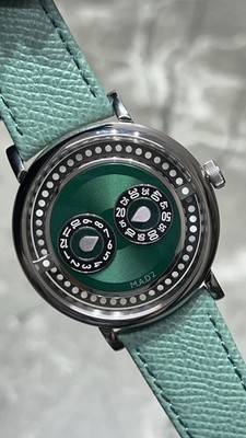 MB&F M.A.D.2 by Eric Giroud Green 42mm Auto 2025 Box Papiere Neuwertig