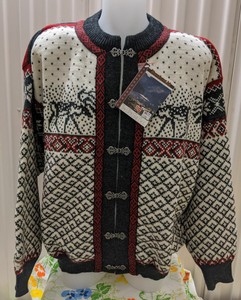 nordstrikk cardigan