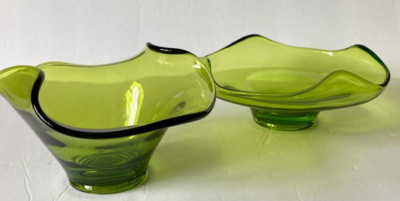 Set of Two Viking Glass Bon Bon Style Avocado Green MCM Bowls RARE