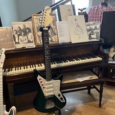 Dipinto Galaxie Electric Guitar - Made In Korea! Dark Green!