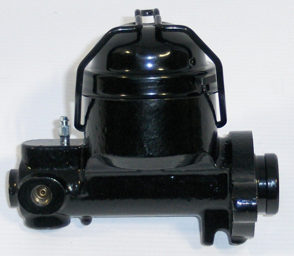 Single Reservoir Drum Brake Master Cylinder GM 1955-64 One Port 7/16" Chevy Olds