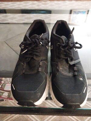 Size 8.5- On Cloud 5 All Black 