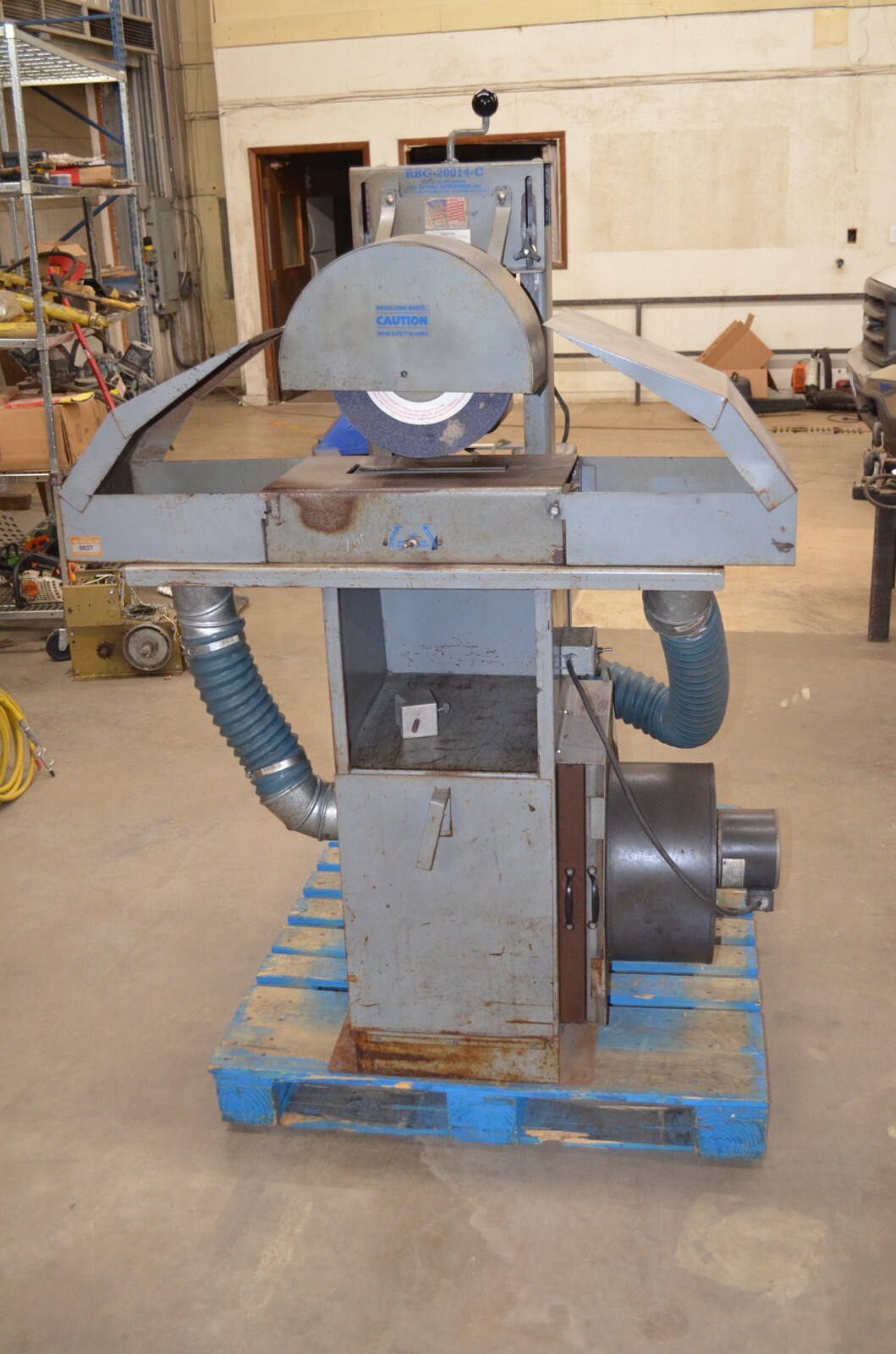 Wall Enterprises Lawn Mower Blade Sharpener/Grinder RBG20014C w/Dust