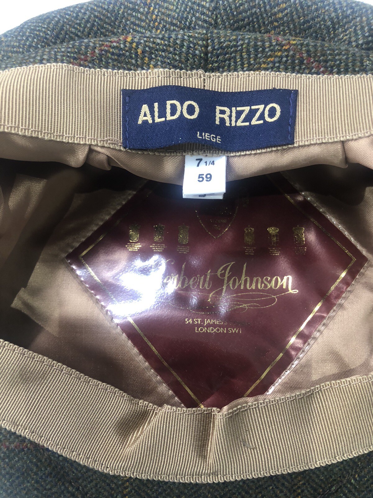 Herbert Johnson 100 wool tweed Flat cap size 7 1/4 Green/brown Aldo