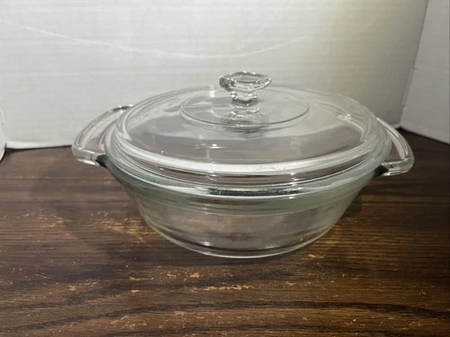 Vintage Anchor Hocking 1.5 qt Clear Serving Casserole Dish With Lid