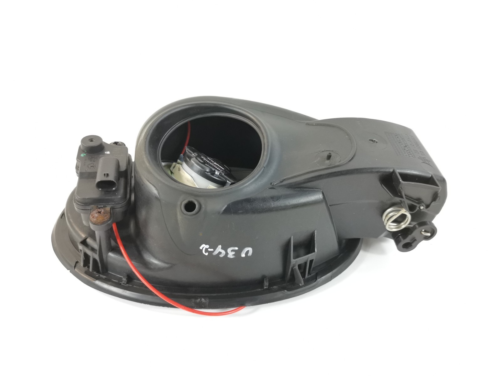 Maserati Levante 3.0 AWD 2017 Fuel Gas Reservoir Tank Cap Lid Door FTF0031 OEM