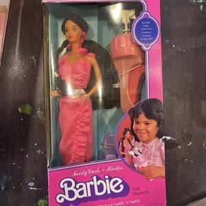 Poupée Barbie Collection - Magnifique Espagnole, Mattel, état Comme Neuve
