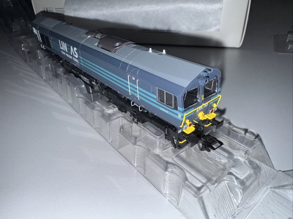 Märklin Class 66 der Lineas Group 39062 Digital mfx uvm, 2 mal gefahren - Bild 4 von 4