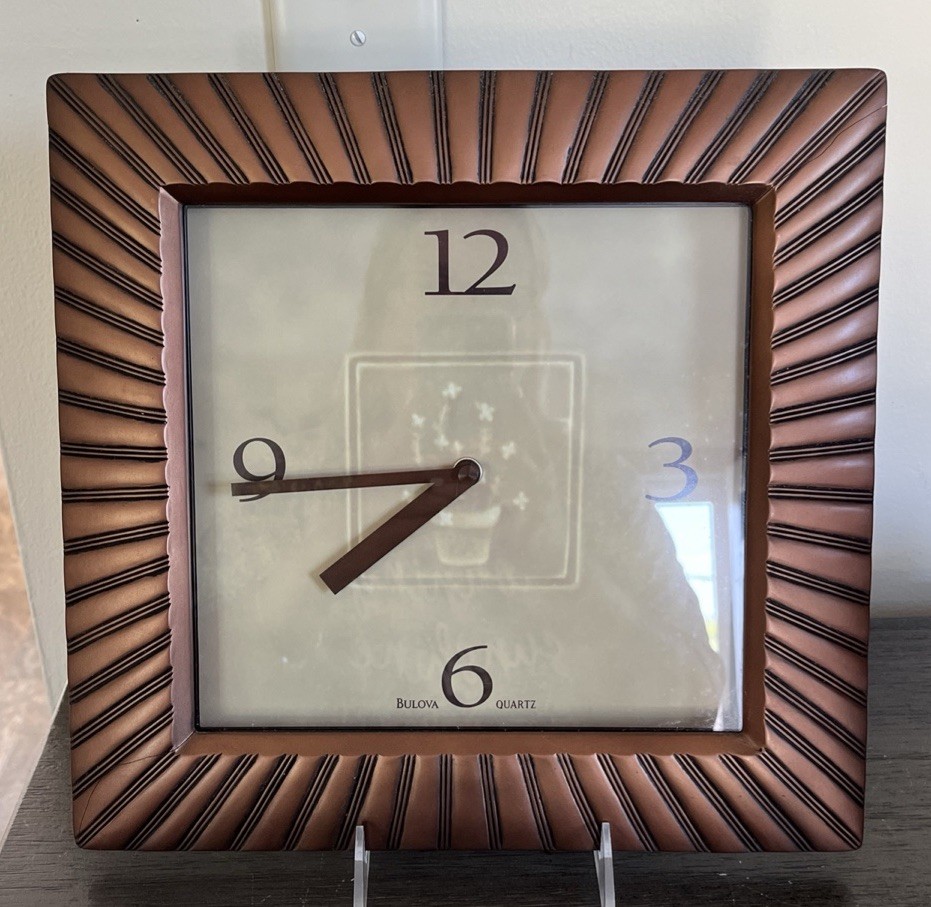 BULOVA QUARTZ HANGING WALL CLOCK 12" Square BATTERY OPERATED Rustic Farmhouse