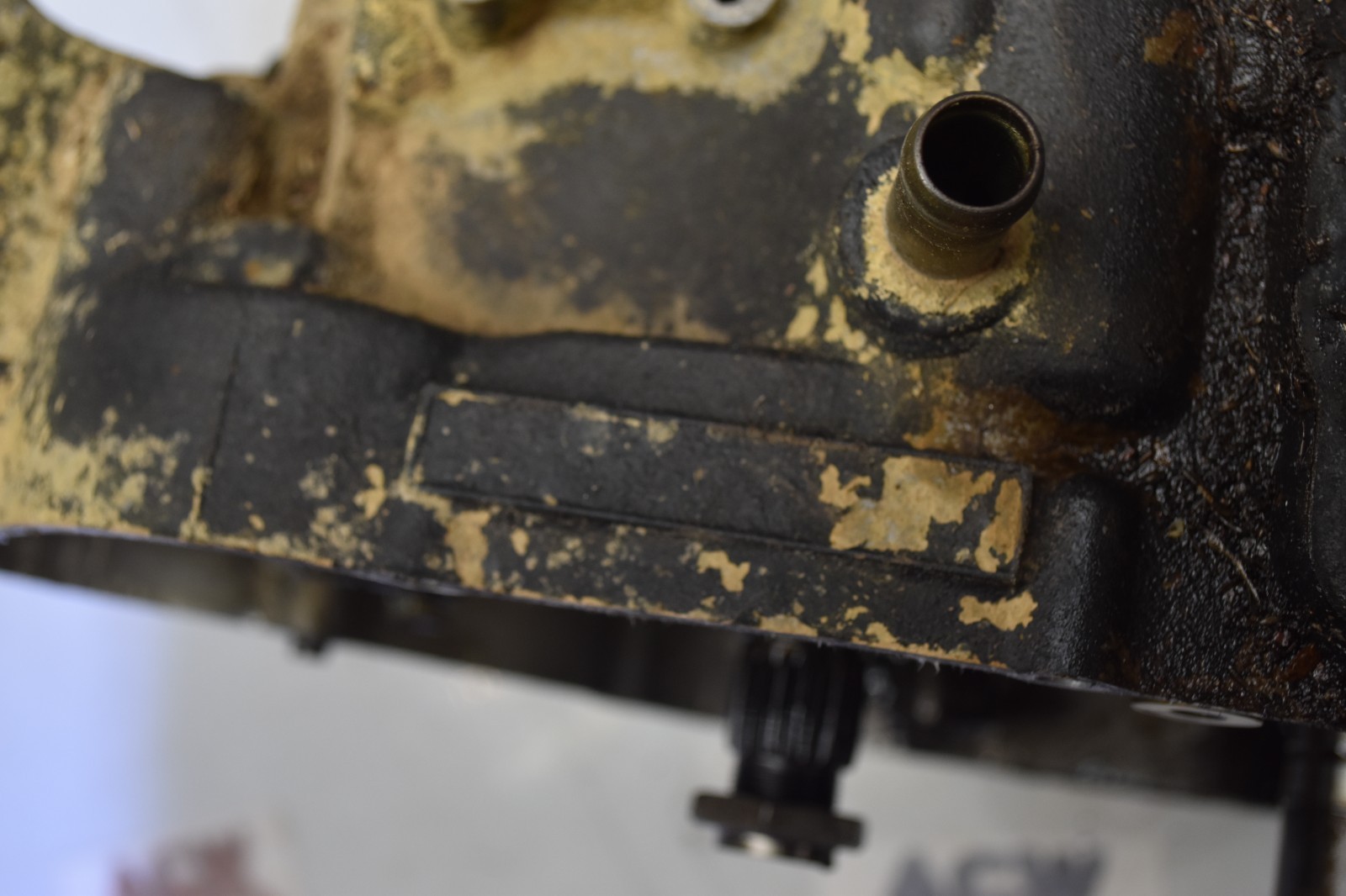 Y1-4 Lower Engine Crank Motor Cases 1989 89 Honda TRX300 TRX 300 2x4 Fourtrax