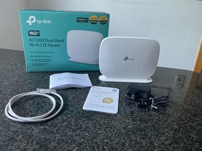 TP-Link Archer MR505 4G LTE Dual-Band 1200 Mbit/s Gigabit Ethernet 3x LAN