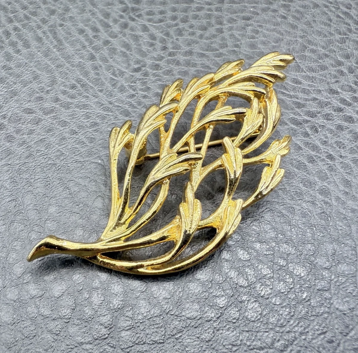 Liz Claiborne Fashion Brooches & Pins for sale | eBay