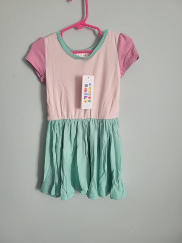 New - 2T Dress Dot Dot Smile Girl's Toddler Pink & Green Cap Sleeve