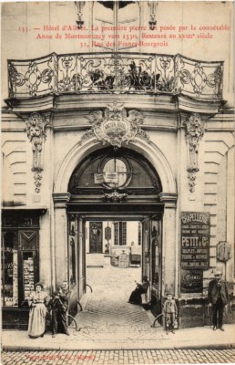 CPA AK PARIS 4e 31 rue des Francs Bourgeois. Hotel d'Albret (539871)