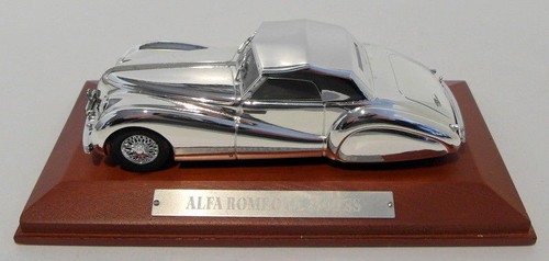 Atlas Editions 1/43 Scale 7 687 109 - Alfa Romeo 6C 2500 SS - Chrome - Picture 3 of 3