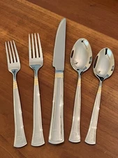 DUCKS UNLIMITED LOGO Gold Accent Glossy  Stainless Flatware - Choice