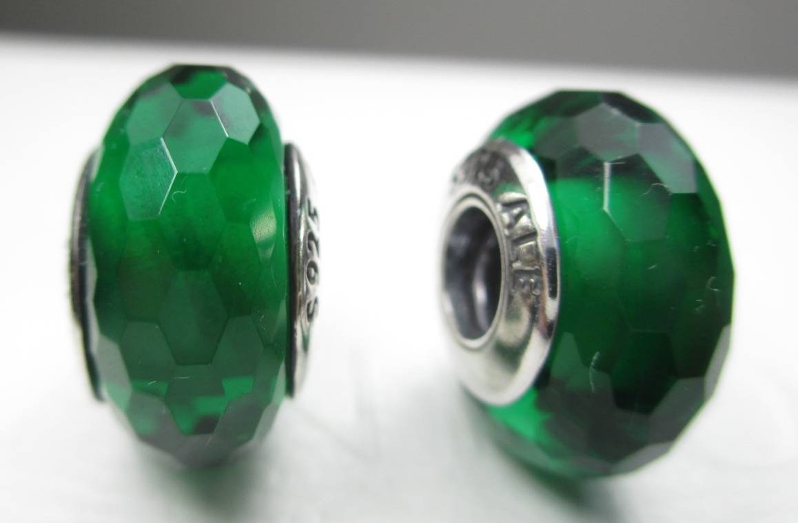 One Piece Fascinating Christmas Green Pandora Murano Glass Charm Bead Faceted