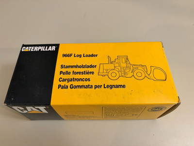 Cat Caterpillar 966F Log Loader NZG 1/50th Scale NIB