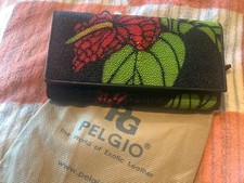 Floral Stingray wallet -NEW