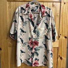 Vintage Iolani Hawaiian Shirt Mens Size XL 100 Rayon Made In Hawaii.