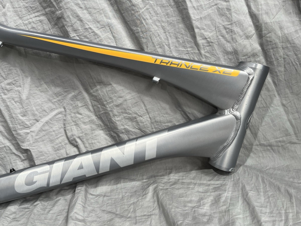 Giant Trance X2 MTB Frame XL 26” 135mm QR Disc Fox Float RP2