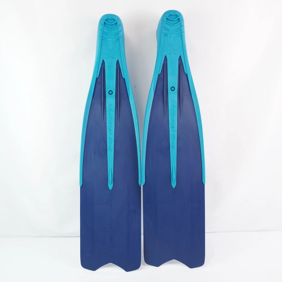 Beuchat Mundial One 自由潜水长鳍蓝色 24 英寸 - 尺寸 47-48/12-13 — 第 3/4 张图片