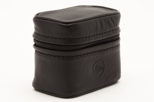 Leica Tri-Elmar-M 16-18-21mm f4 ASPH. Lens with Finder, Hood, & Case #47679 - Picture 18 of 19