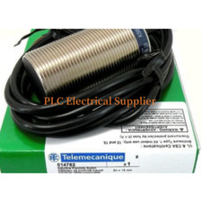XS530BLPAL5 1X New Schneider Proximity Switch...