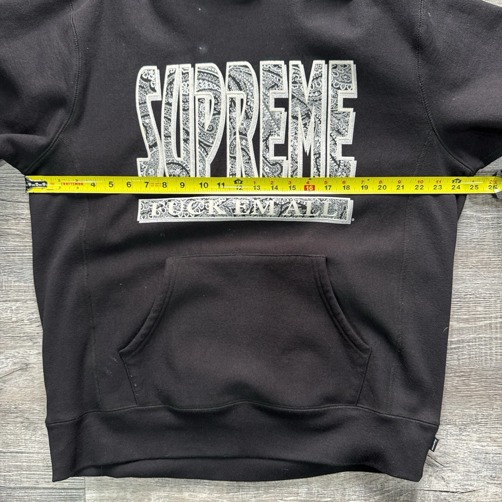 Supreme Felpa con Cappuccio Paisley F*** Em All FW 17 Nero XL