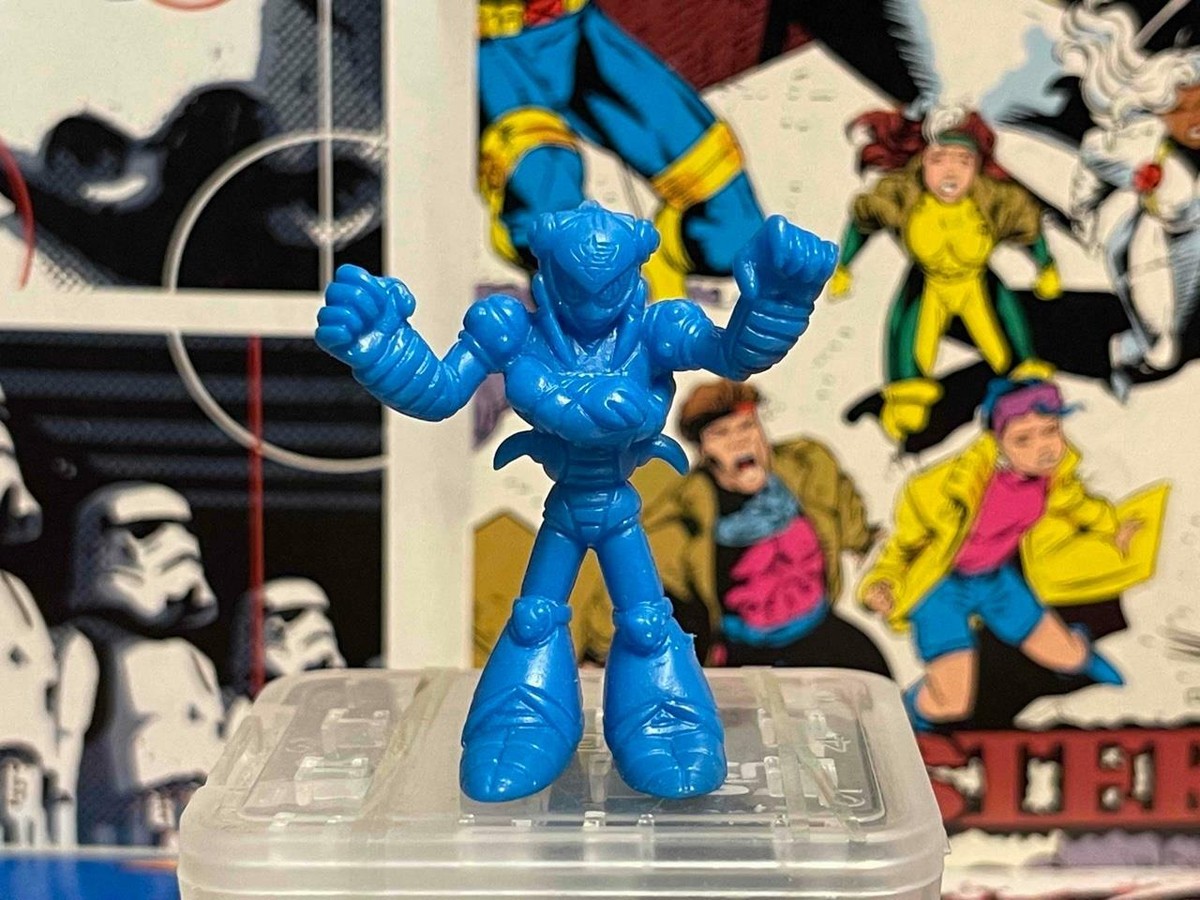 Blue Magna Centipede Rubber Keshi Figure Megaman X Capcom Bandai