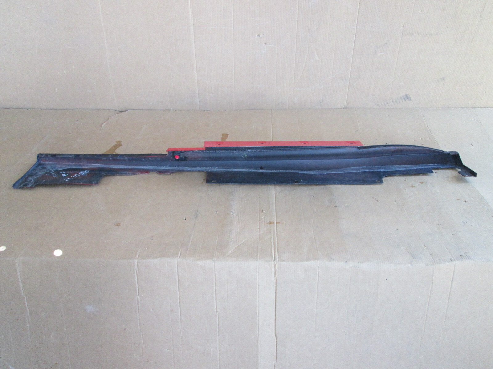Ferrari F12 Berlinetta RH Rocker Panel / Side Skirt # 84306200  / 84306110