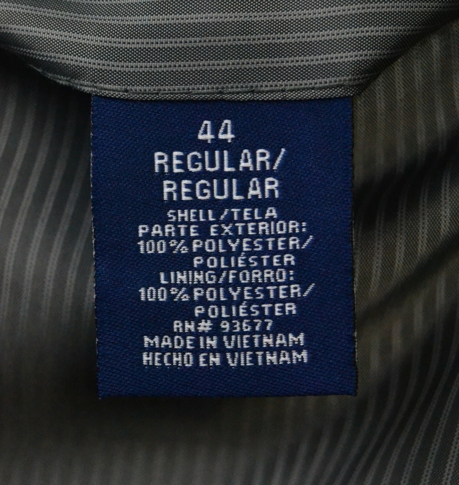 Stately Solid Black Heavyweight Jacket (Size 44R)… - image 10