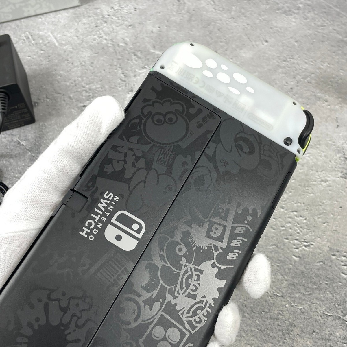 Nintendo Switch ホワイト/ブラック s-l1200.jpg