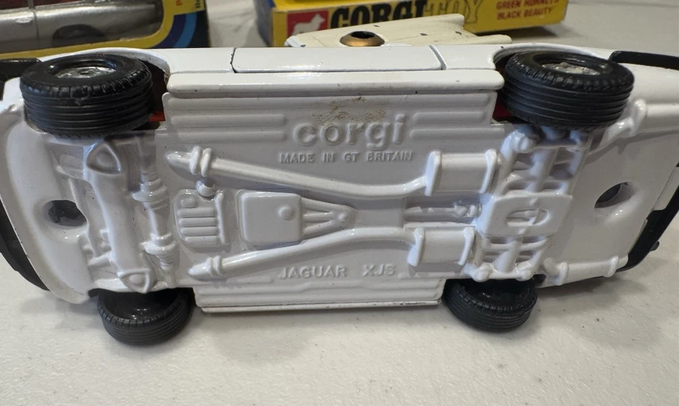 Vintage Corgi #320 "The Saints" White Jaguar XJS - w/ Repro Box - Image 2 of 3