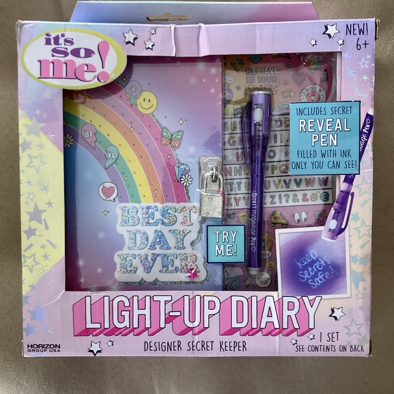 Horizon Group USA Light-Up Diary Designer Secret Keeper Set Lock Key Pen 56435D
