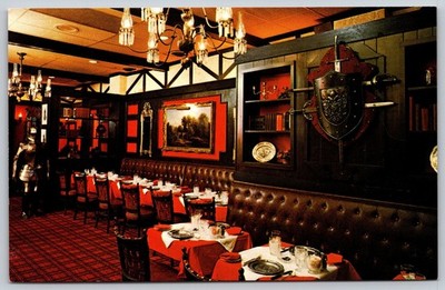 Vintage Piccadilly Restaurant Pub Washington DC Postcard Medieval Decor BB45