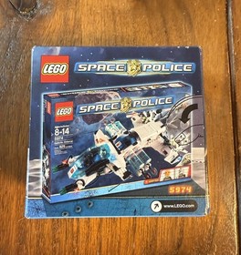 LEGO Space Police K-9 Bot 8399, 22 Pieces, Complete Set, Boxed NEW
