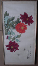 Seidenmalerei Asiatika China Chrysanthemenblüten Bienen signiert Stempel 80x40