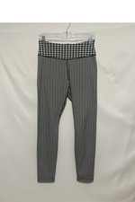 Nike One Icon Clash Houndstooth Leggings Medium Black White Dri-FIT 7/8 Athletic