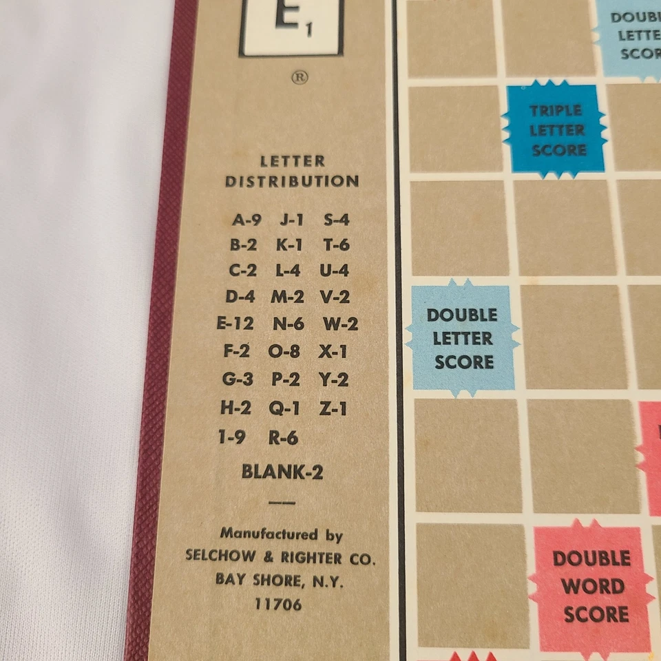 Scrabble Crossword Game 1976 100% Complete Vintage Selchow & Righter Co - Image 3 of 4