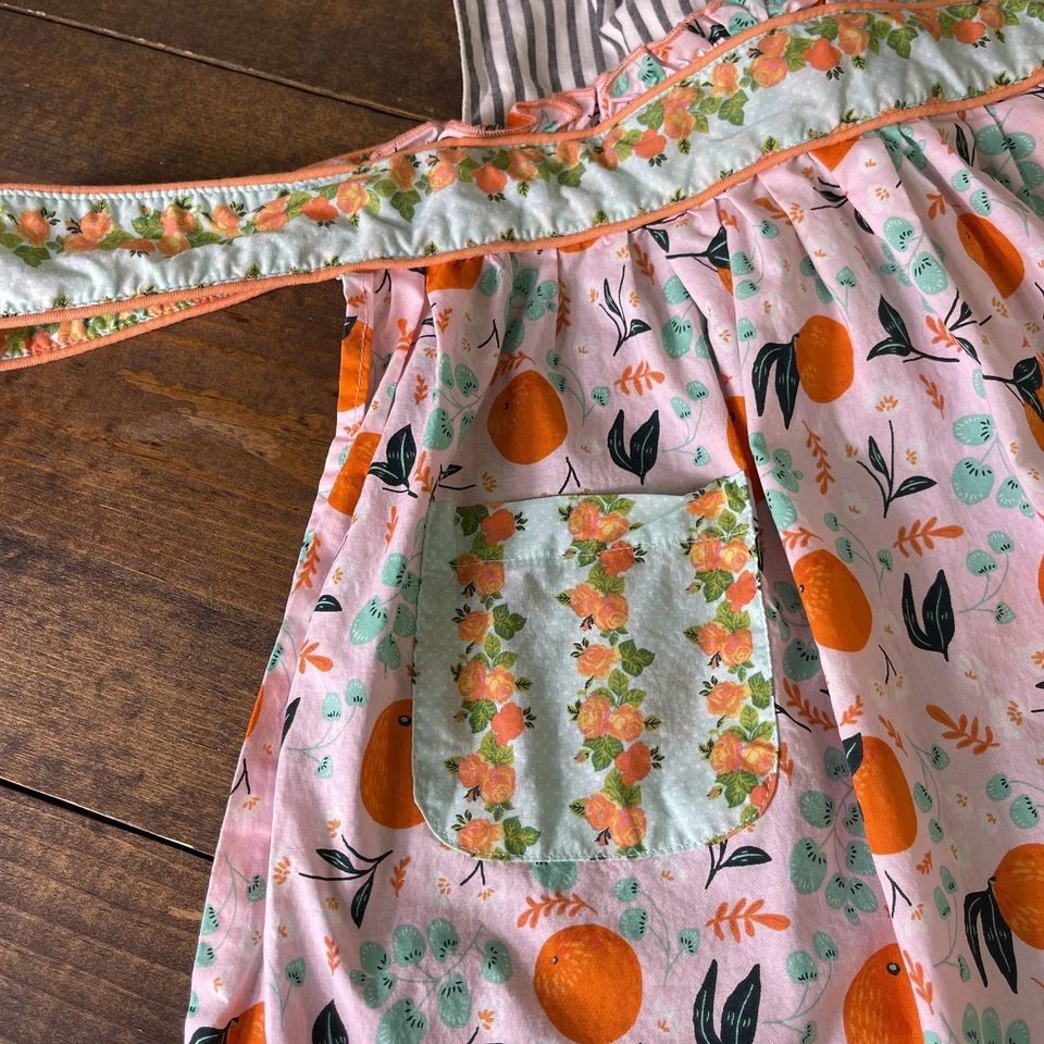 Delantal MATILDA JANE con Joanna Gaines horneado desde cero para niños talla única niñas Foto 4 de 4