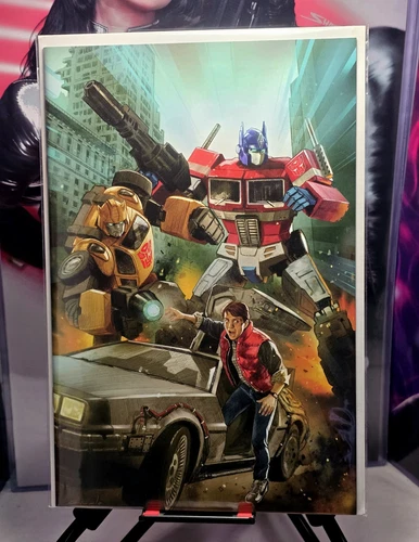 (VERY RARE) Transformers x Back to the Future #1 Diego Galindo‘s Virgin Variant