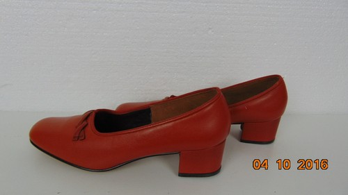 VTG 50's 60's Ladies Naturalizer Brown Dress Pumps Size 8.5 - Picture 2 of 10
