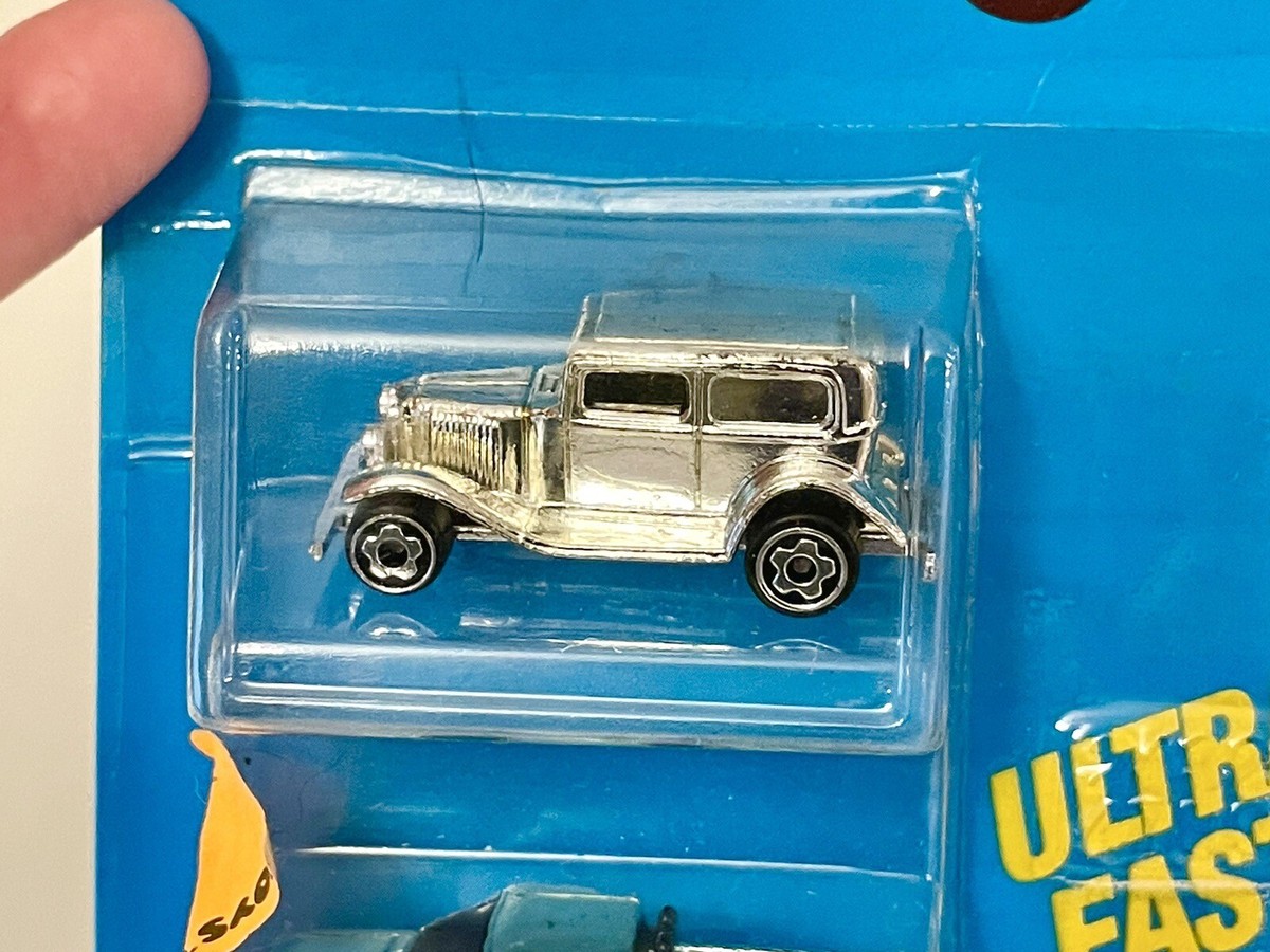 Hotwheels Micro Color Racers