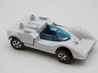 Hot Wheels Redlines Chaparral 2D Enamel White Vintage 1968 Hong Kong