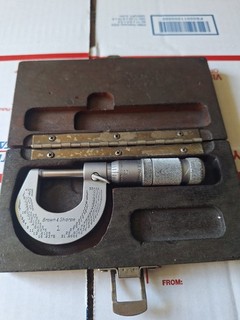 Brown And Sharpe No.1 Micrometer