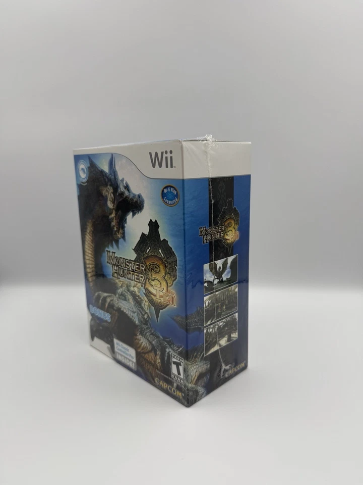 Monster Hunter 3 Tri Limited Box W/ Wii Classic Controller Pro PRISTINE SEALED - Image 2 of 4