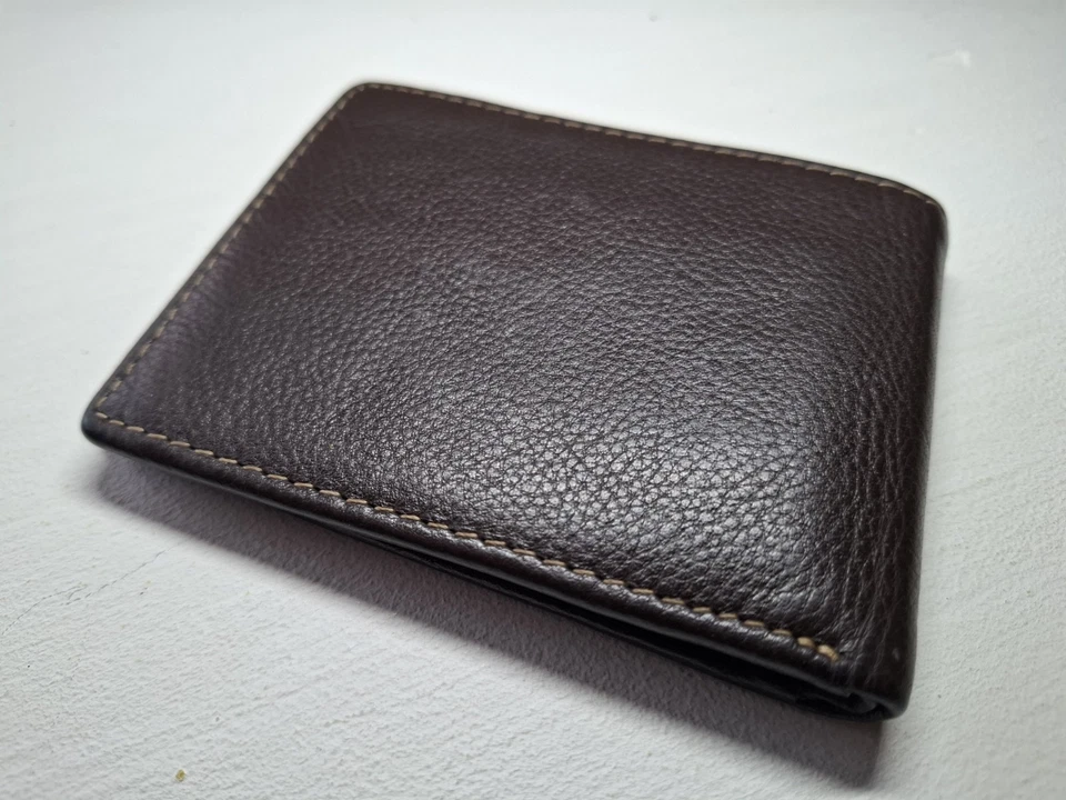 Timberland Brown Genuine Leather Wallet Bifold RFID safe Card Holder ID bag - Image 4 of 4