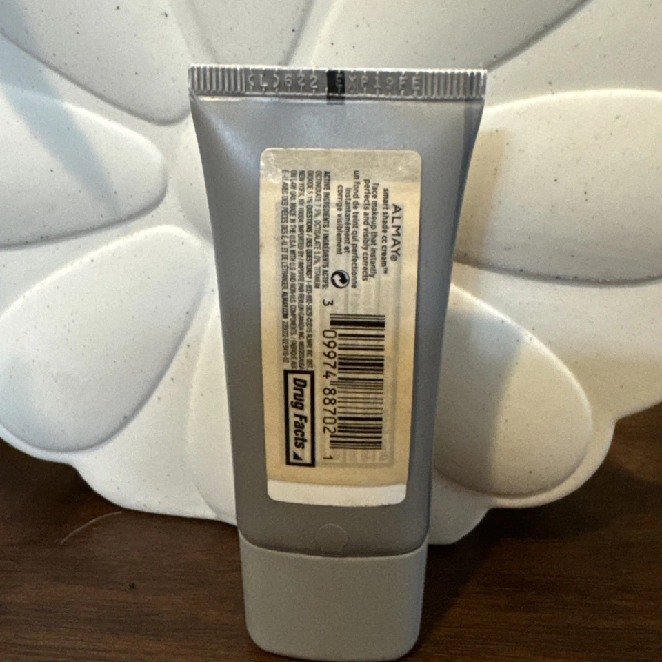 Corretor de tez creme Almay Smart Shade CC 200 leve/médio - 1 fl oz - Imagem 2 de 2